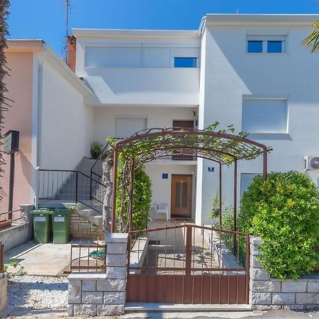 Irena Apartment Porec Exterior photo